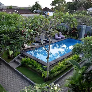 La House Hotel apartamentowy Seminyak