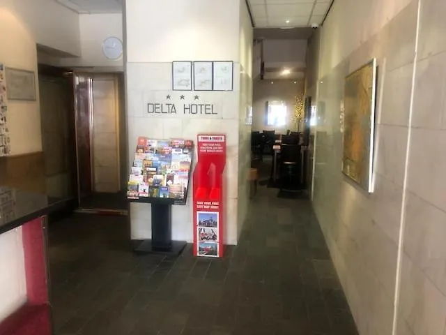 Delta Hotel City Center Amsterdam 3*,